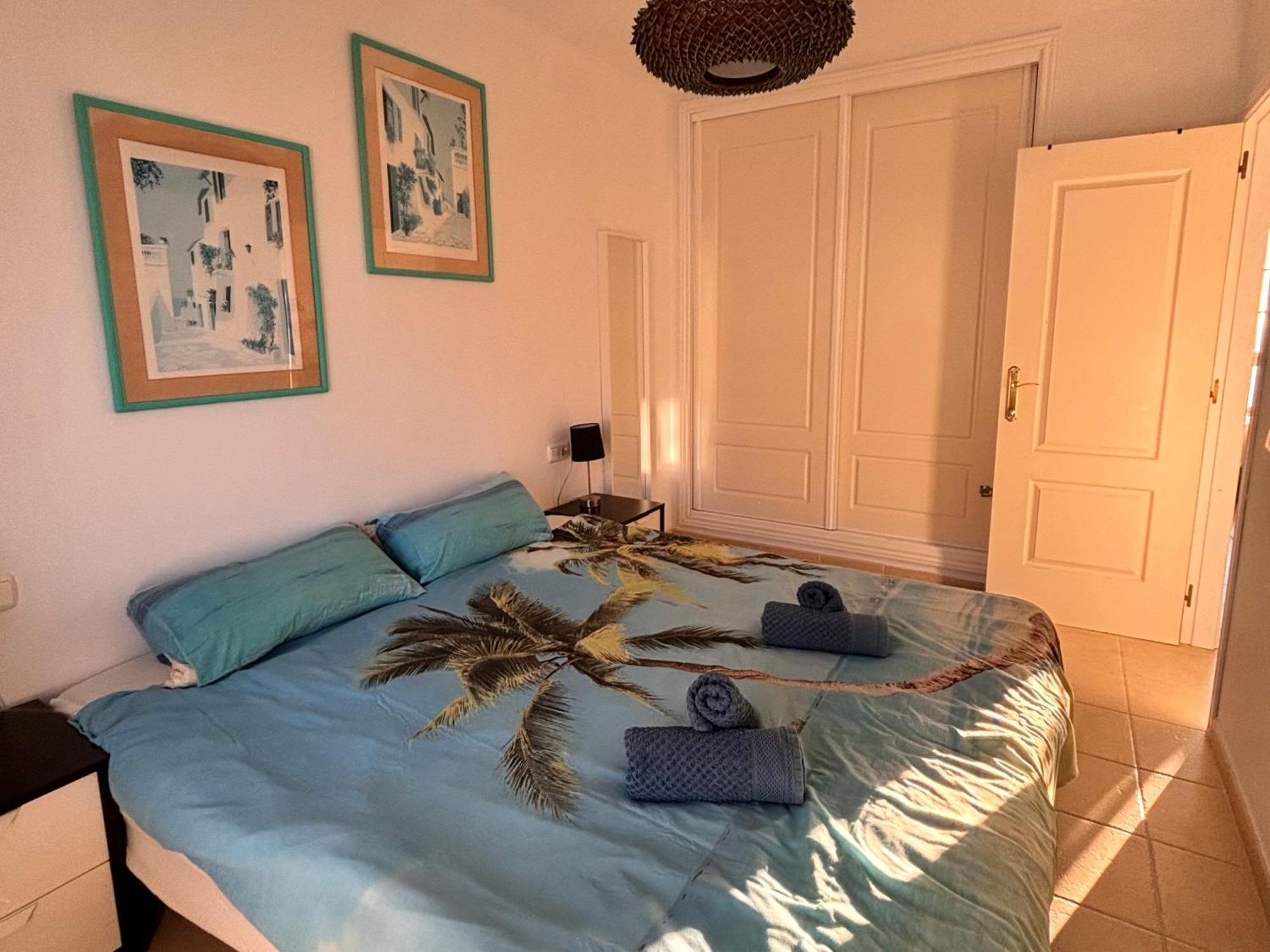 코스타카르마 Penthouse Sunrise Blue Ocean View 아파트 외부 사진